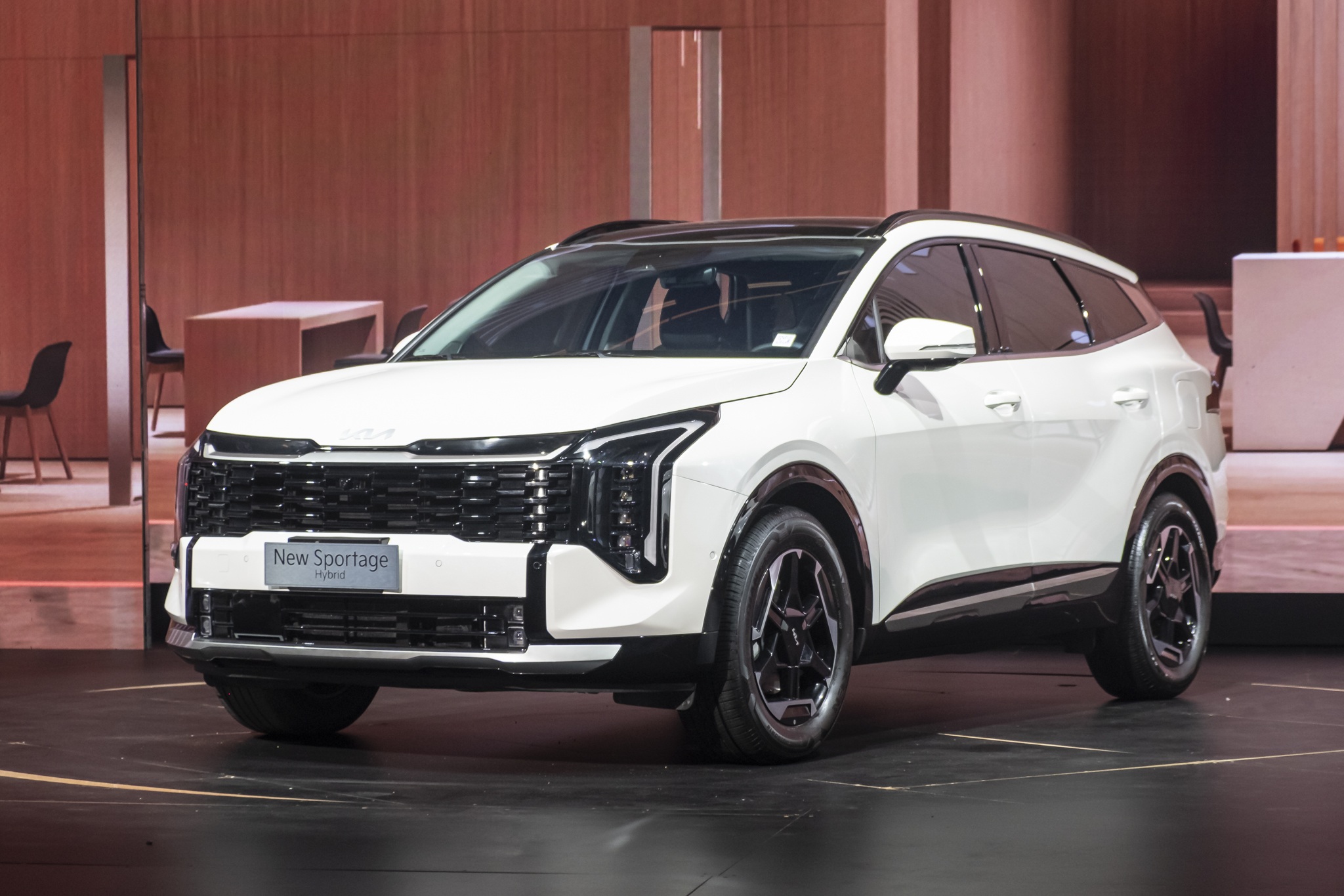 Kia Sportage 2026 ra mắt Việt Nam với 3 bản HEV, chưa có giá bán