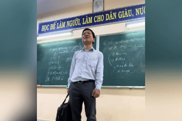 Lời dặn trong tiết học cuối của thầy giáo dạy toán hút 1 tri
