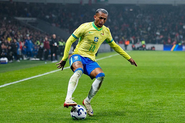 Brazil chia tay hậu vệ ngôi sao trước thềm World Cup 2026