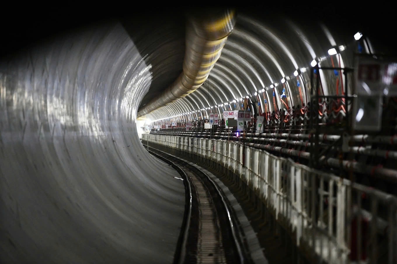 Phát sinh tranh chấp hợp đồng tại một gói thầu metro Nhổn - 