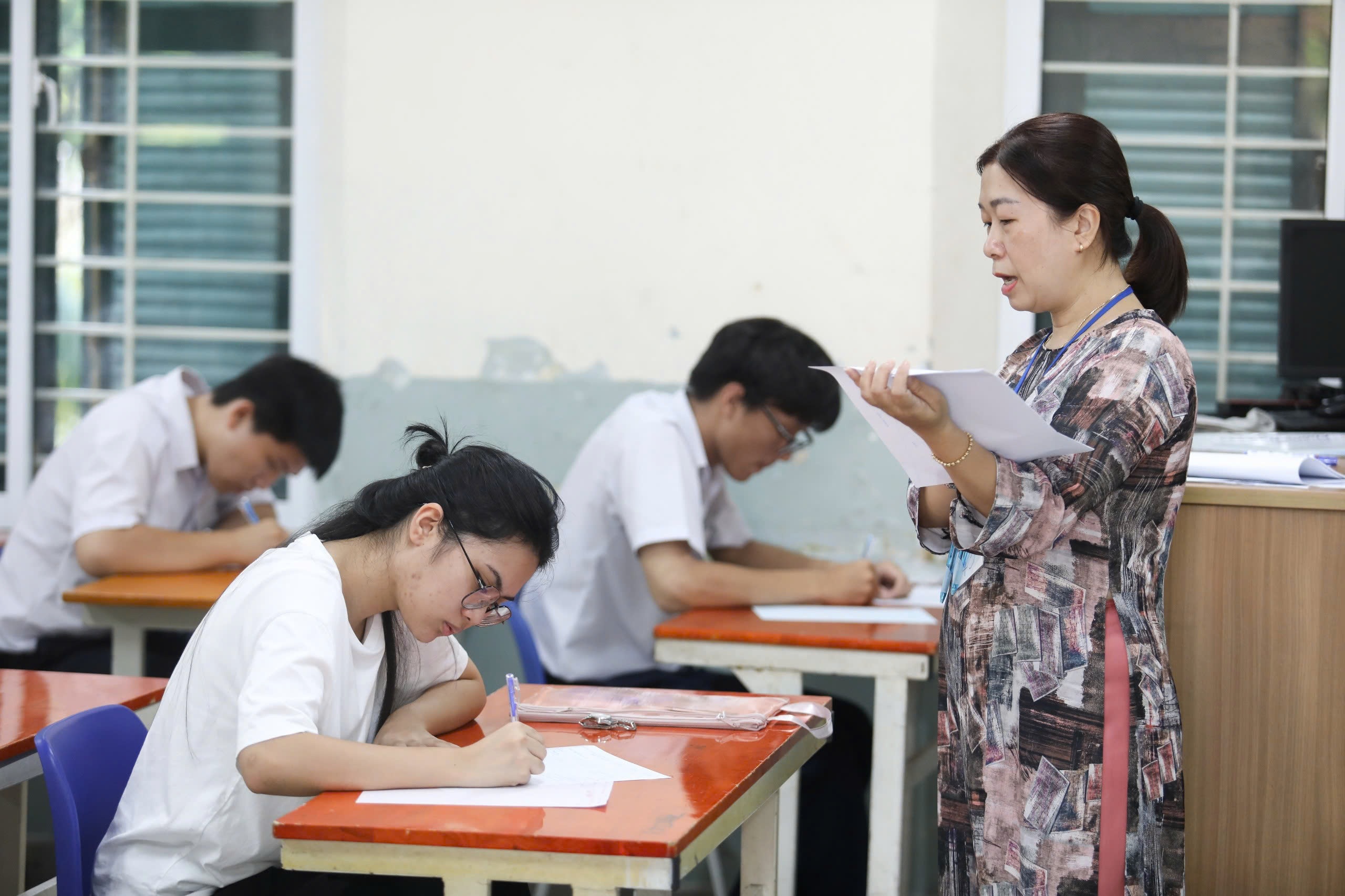 Sở GD&ĐT ra đề thi chung: Lo bệnh thành tích, chấm “nới tay”