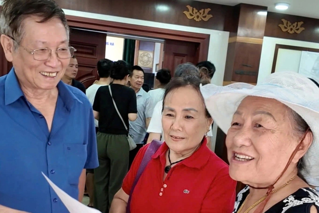 Người dân diện giải tỏa ở Hà Nội liên tiếp đón tin vui