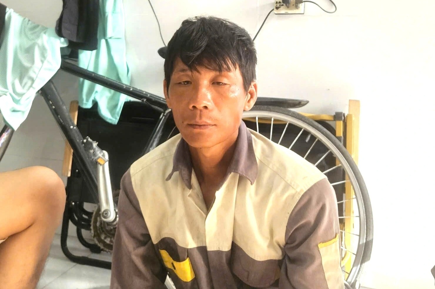 Kẻ mang 7 tiền án gây hàng loạt vụ đập kính ô tô trộm tài sản