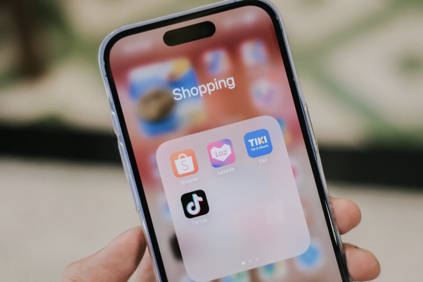 Người Việt chi hơn 1.600 tỷ đồng/ngày cho Shopee, TikTok Shop, Lazada...