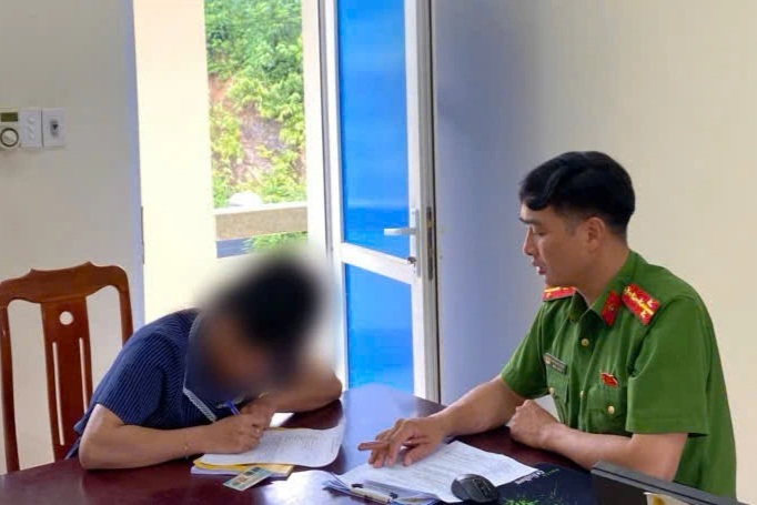 Xử phạt thanh niên bôi nhọ, xúc phạm người khác trên mạng xã hội