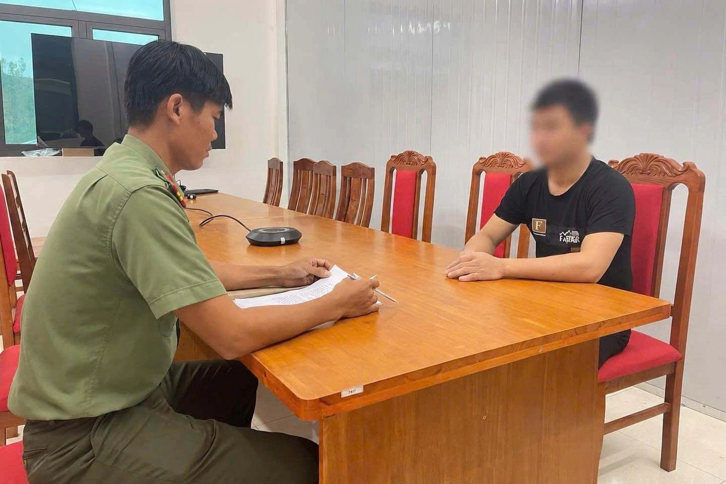 Bình luận xúc phạm, kỳ thị dân tộc, nam thanh niên bị xử phạt