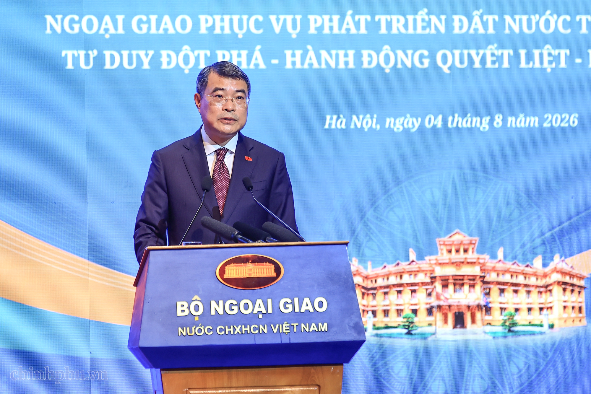 Thủ tướng: Ngành Ngoại giao góp phần tạo dựng cục diện đối ngoại thuận lợi cho phát triển