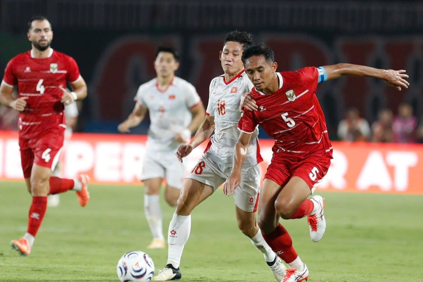 Singapore 0-0 Indonesia (hiệp 1): Indonesia bỏ lỡ cơ hội không tưởng