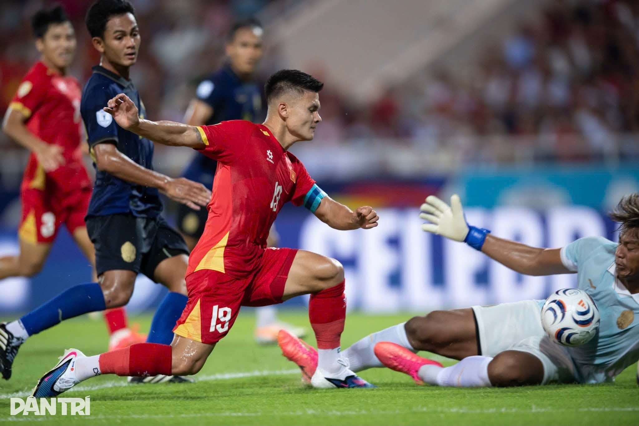 Vào bán kết ASEAN Cup, đội tuyển Việt Nam nhận bao nhiêu tiền thưởng?