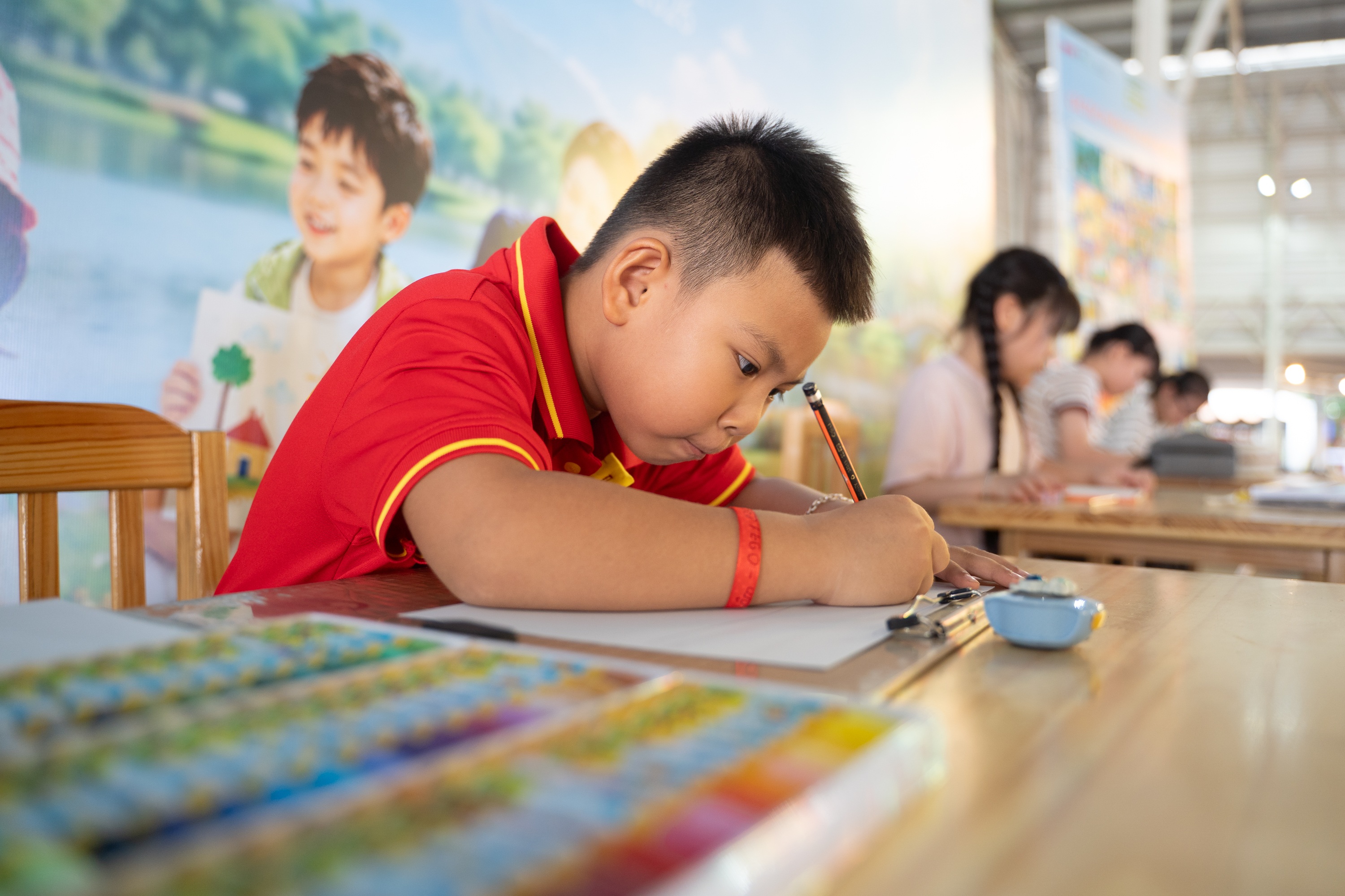 "Mắt sáng tự do": Sân chơi tại TPHCM giúp trẻ nói không với điện thoại
