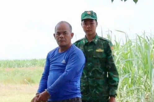 Tây Ninh bắt 2 nghi phạm đưa người nhập cảnh trái phép