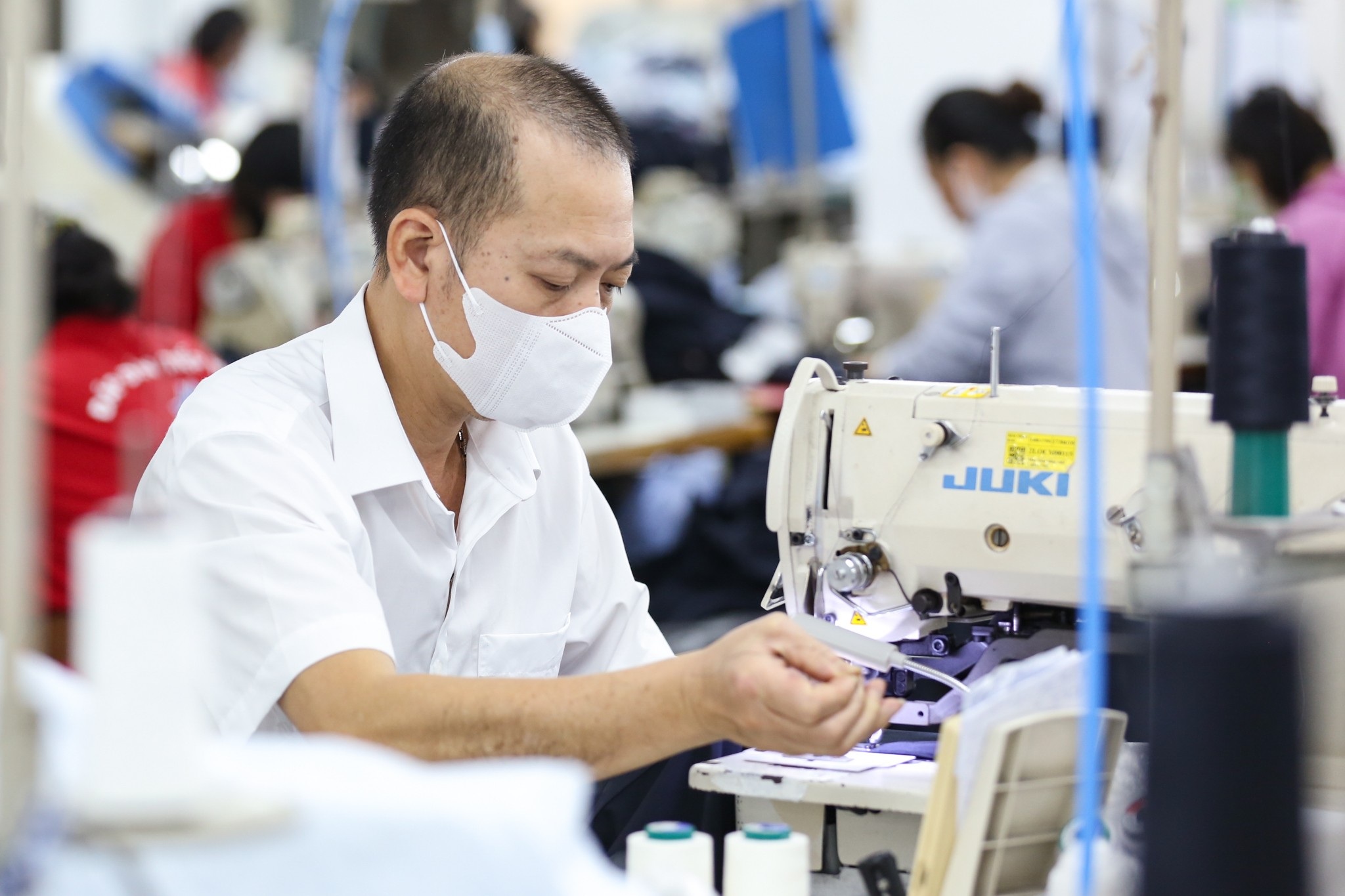 Lao động nghỉ việc sớm rồi chờ đến tuổi nghỉ hưu có bị trừ lương hưu không?