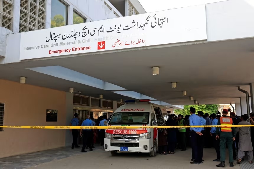 Chập điện điều hòa trong bệnh viện Pakistan, 15 trẻ sơ sinh thiệt mạng