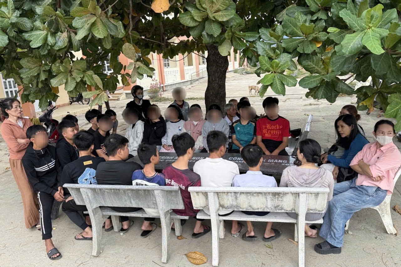Nhà cách nơi học 30km, Sở GD&ĐT tìm phương án cho 129 học sinh trượt lớp 10