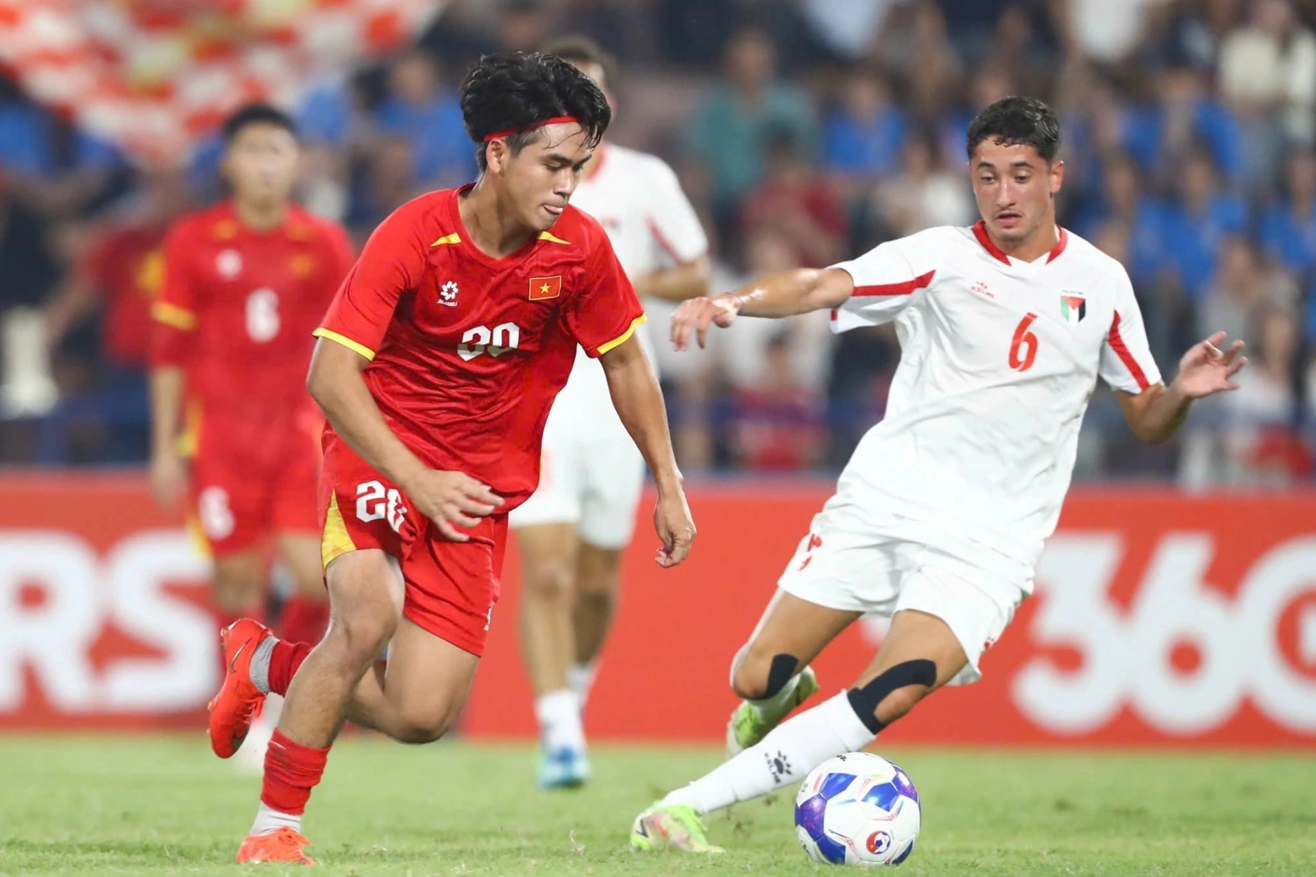 Phản ứng của CĐV Đông Nam Á khí U20 Việt Nam thua U20 Palestine