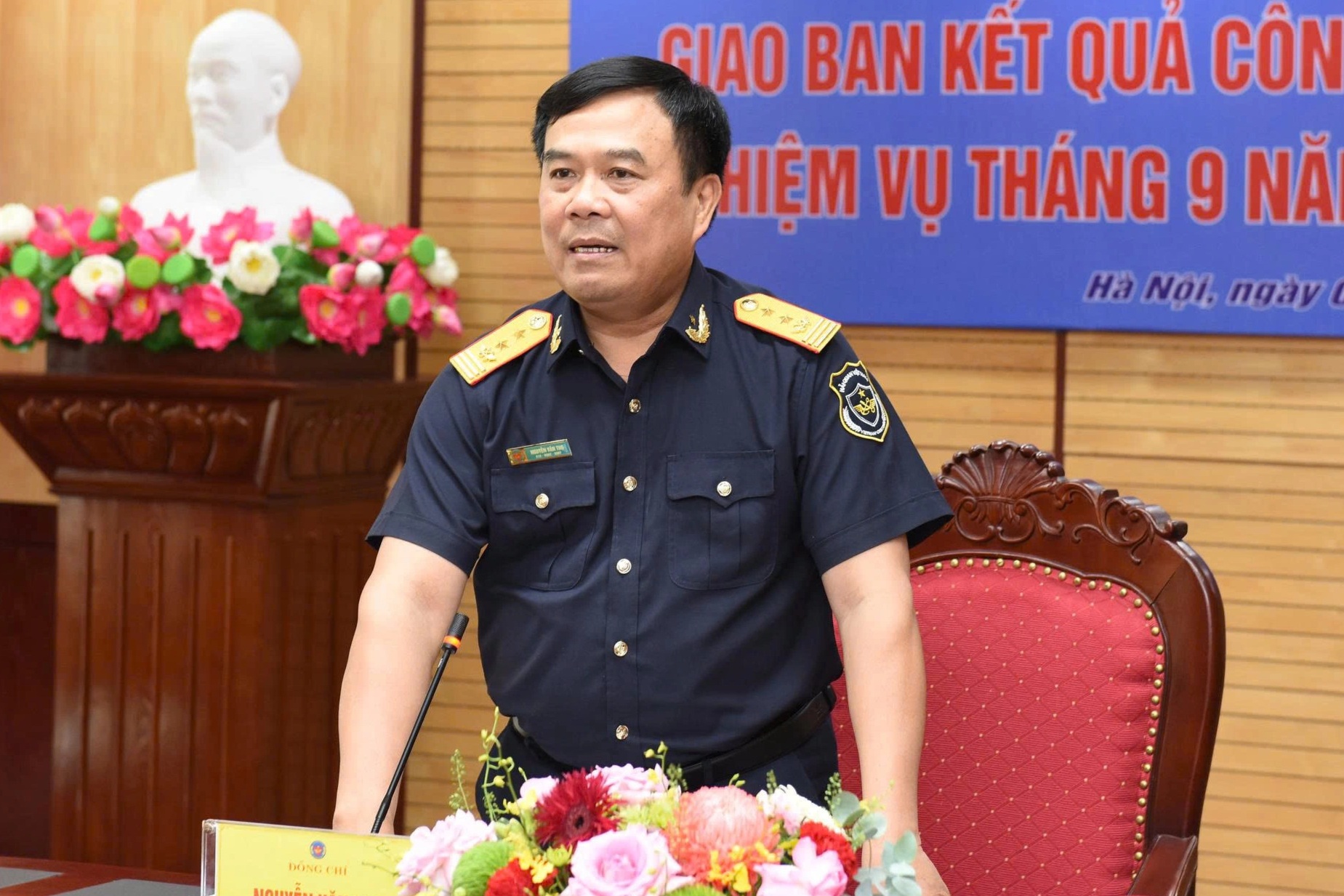 Hải quan thí điểm xác thực người khai hàng hóa giá trị nhỏ qua VNeID