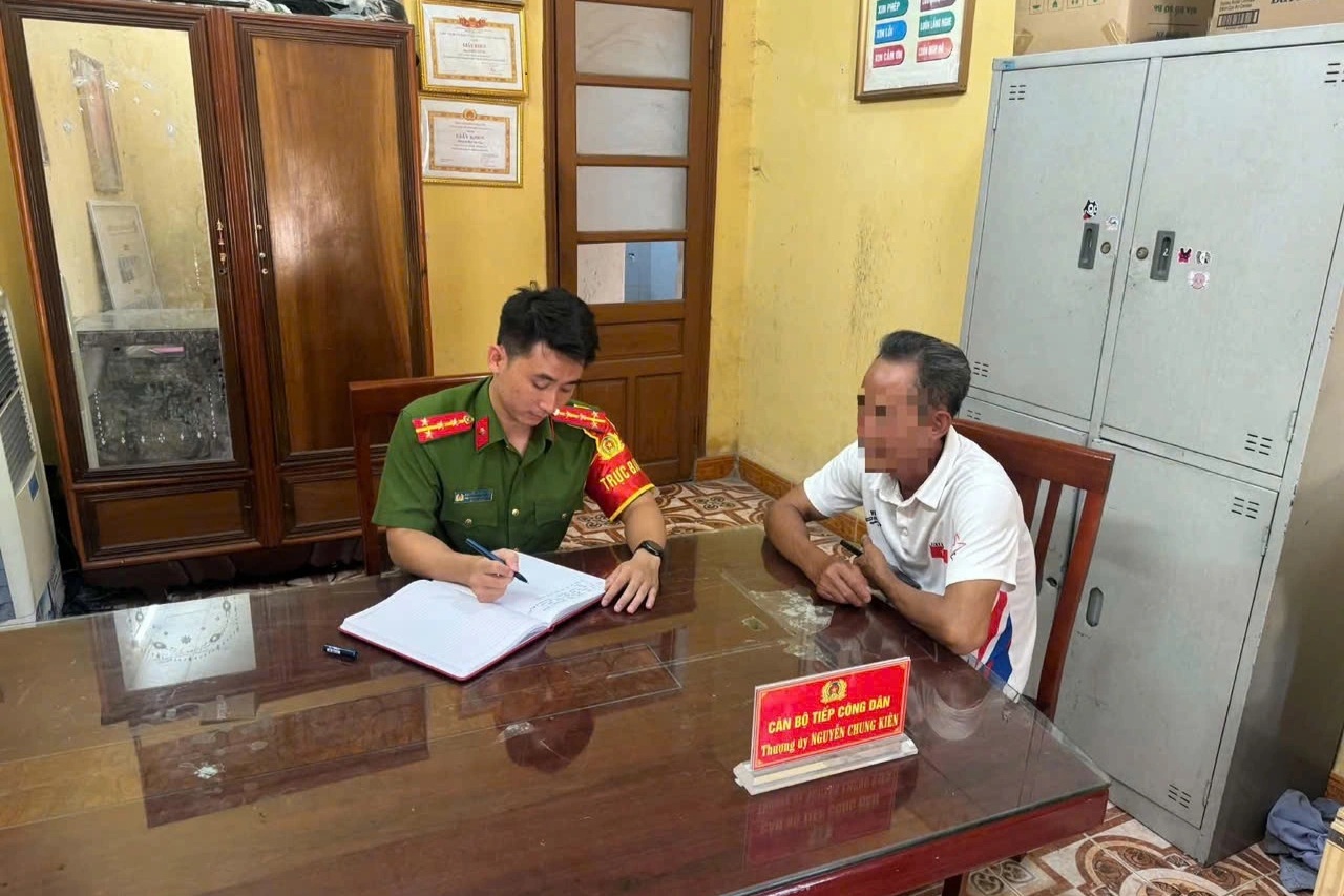 Giả danh Phó Viện trưởng Viện kiểm soát, đe dọa người dân chuyển tiền
