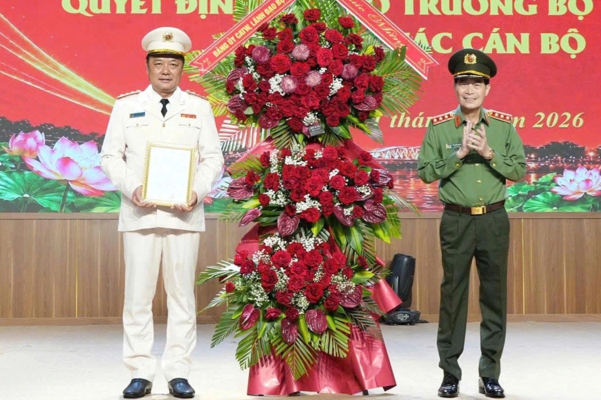Phó Giám đốc Công an TPHCM làm giám đốc Công an thành phố Huế