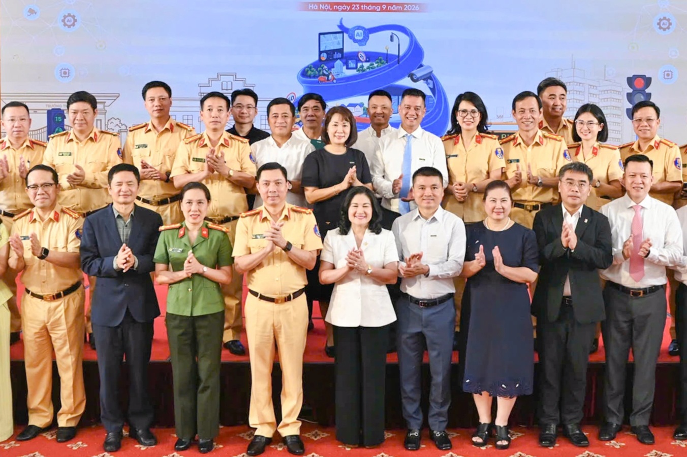 Toàn cảnh lễ phát động cuộc thi "Tìm hiểu pháp luật về Trật tự, an toàn giao thông đường bộ 2026"