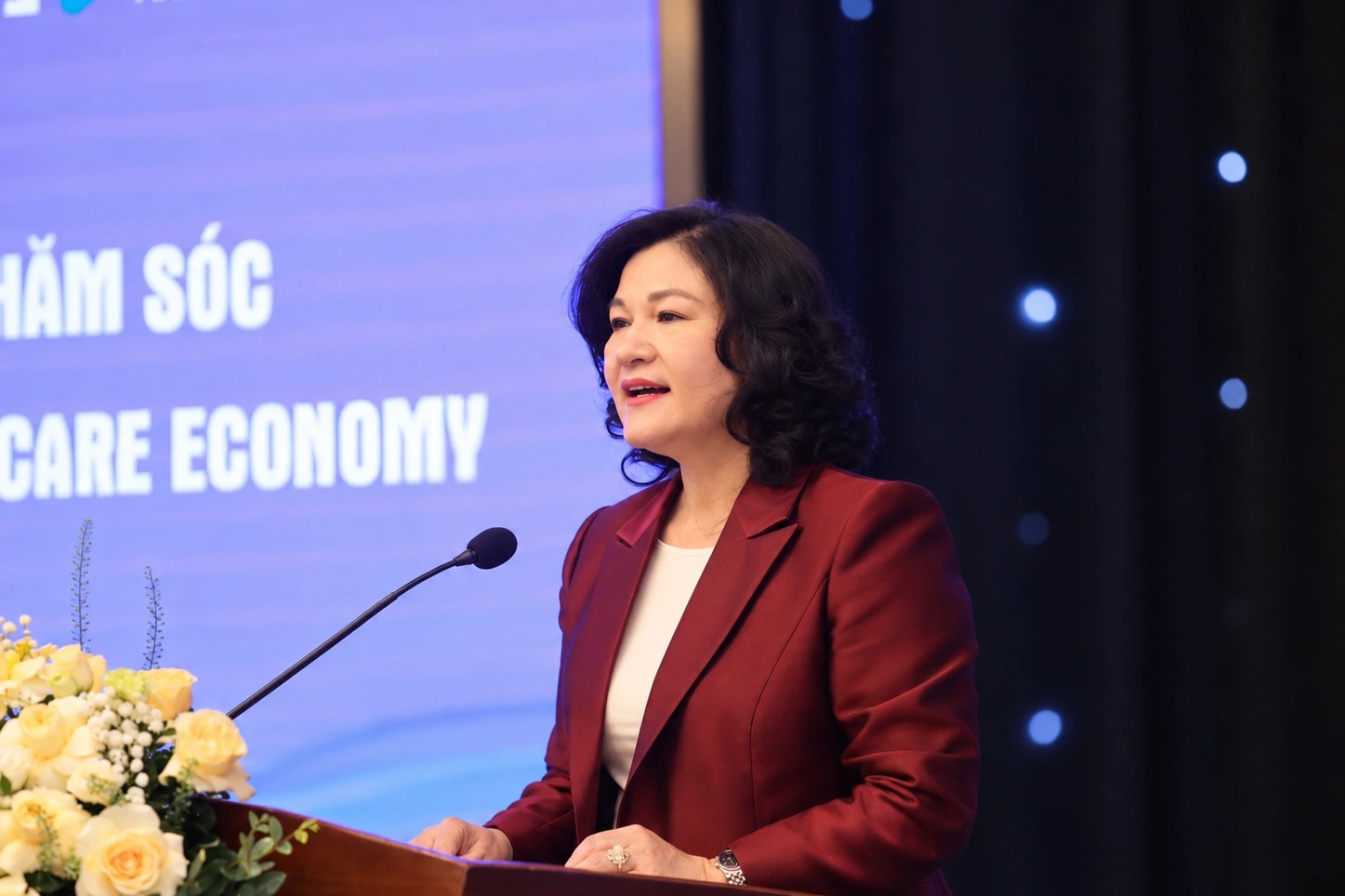 Nâng cao quyền năng cho phụ nữ trong nền kinh tế chăm sóc