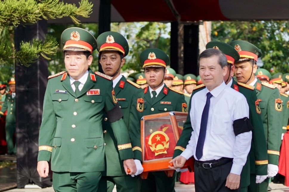Cần Thơ long trọng tổ chức Lễ truy điệu, an táng 120 hài cốt liệt sĩ
