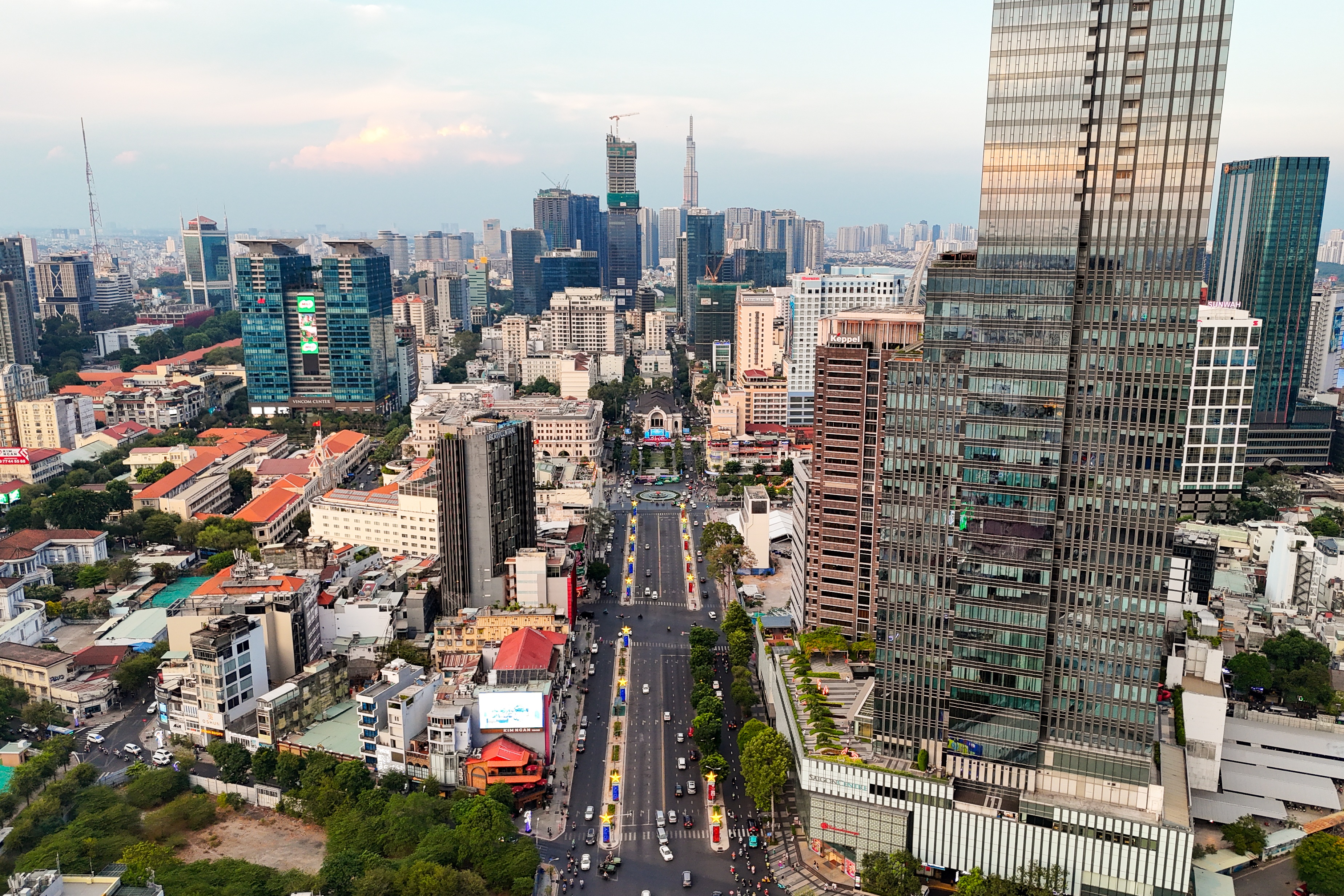 Trung ương đặt mục tiêu tăng trưởng GDP năm 2027 từ 10% trở lên