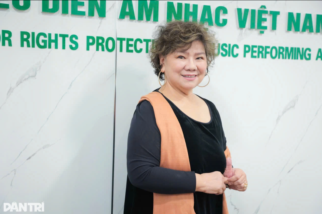 NSND Thanh Hoa tiếp tục làm Chủ tịch Hội Bảo vệ quyền của Nghệ sĩ biểu diễn