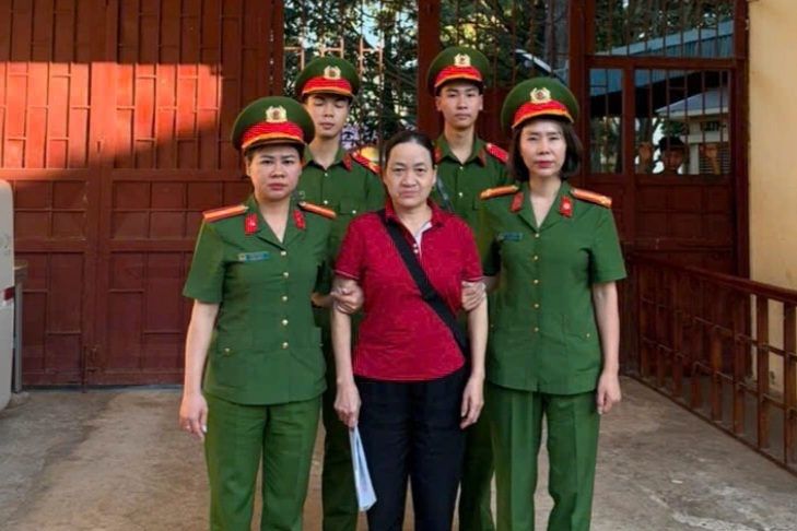 Bắt giam người phụ nữ dùng Facebook bôi nhọ chính quyền tỉnh Sơn La