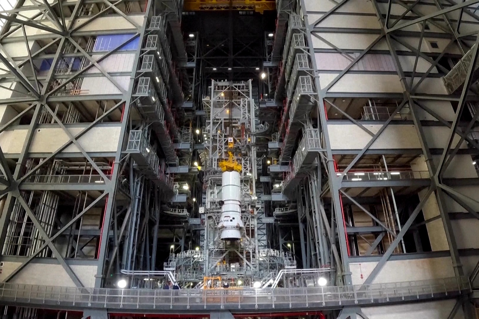 NASA đặt mục tiêu trở lại Mặt Trăng vào năm 2028
