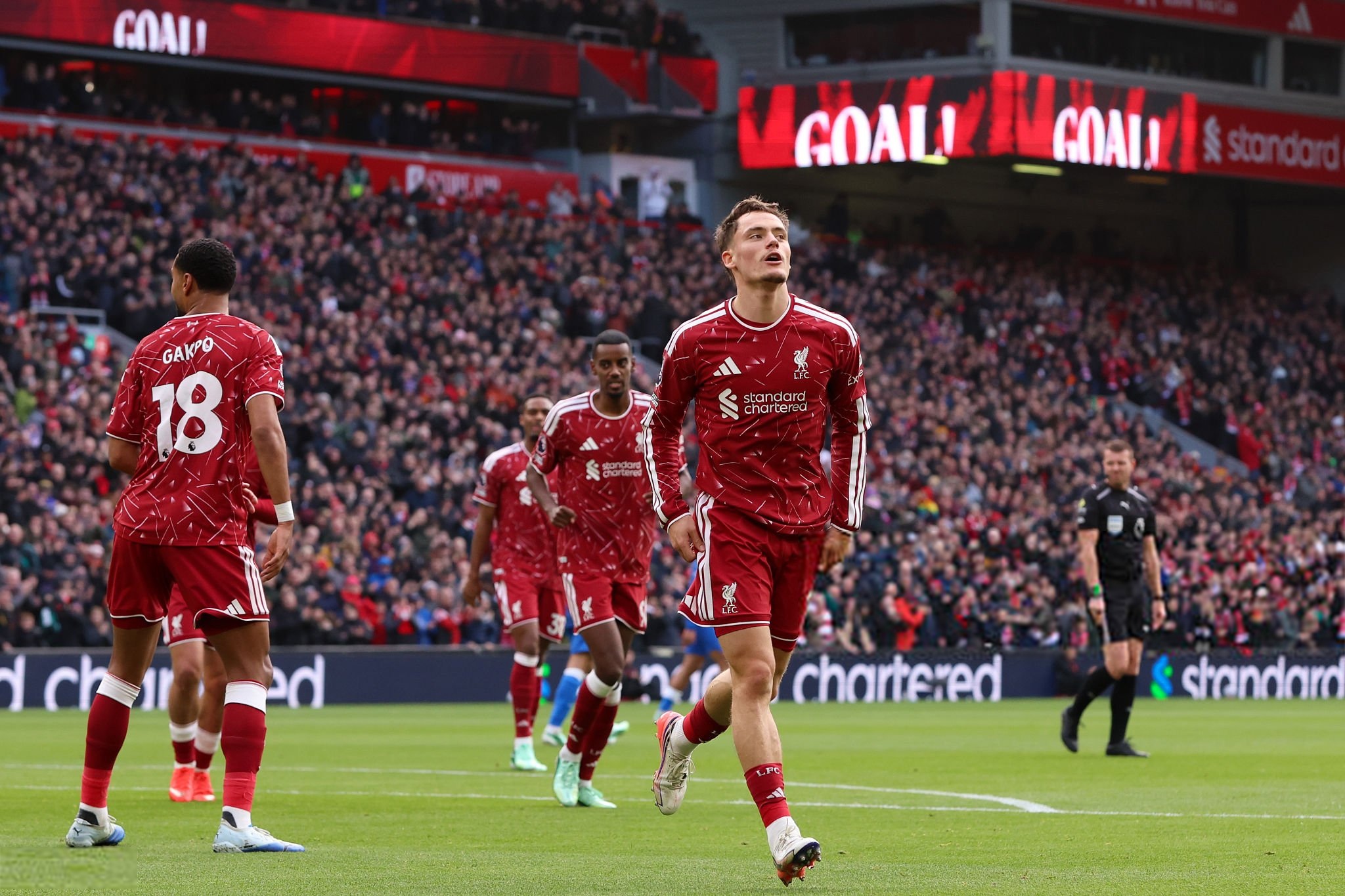 Liverpool đánh bại Brighton, đà hồi sinh ngày càng rõ nét