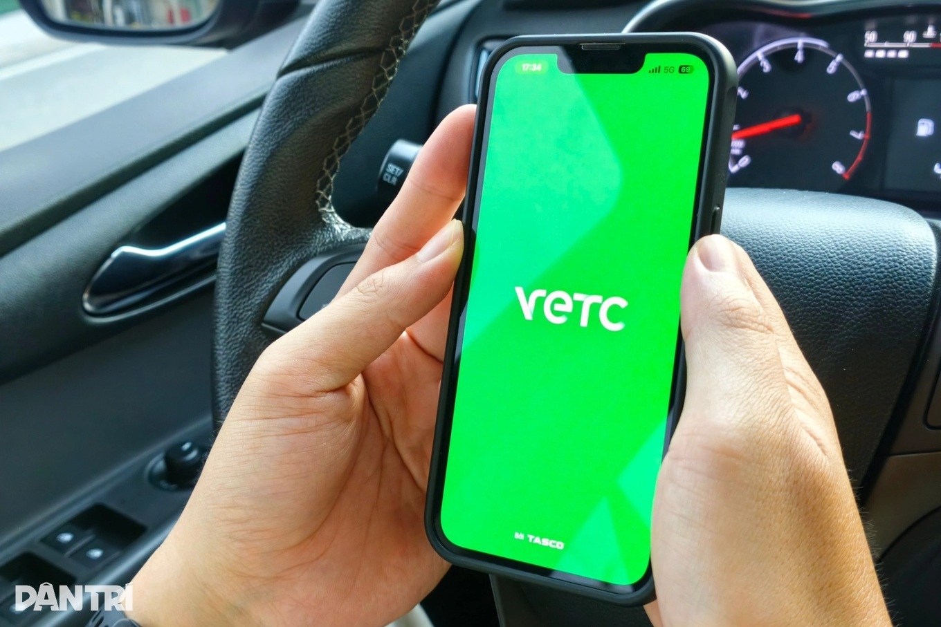Bộ Xây dựng báo cáo vụ VETC, ePass thu phí 6.600 đồng/tháng