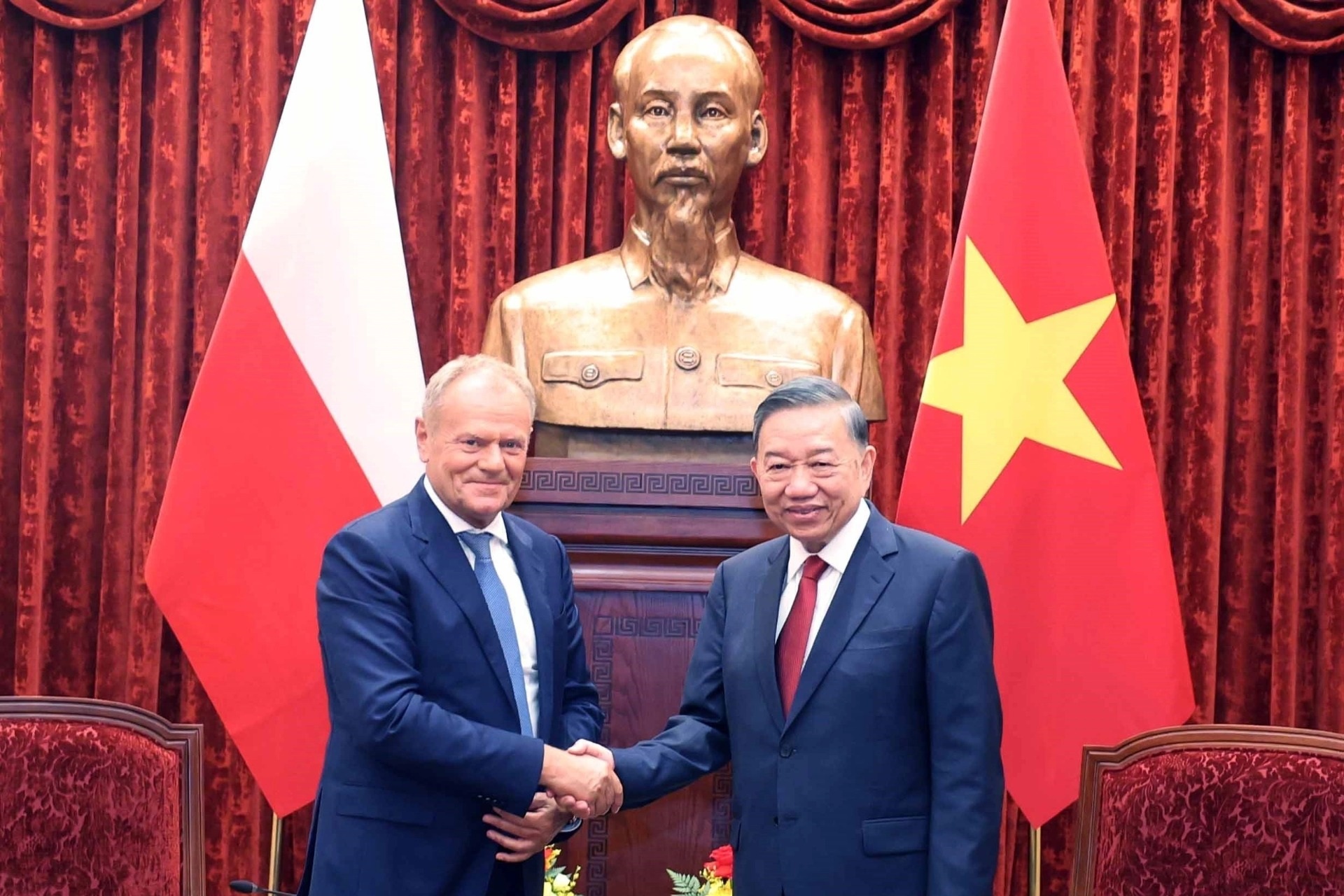 Tổng Bí thư, Chủ tịch nước Tô Lâm tiếp Thủ tướng Ba Lan Donald Tusk