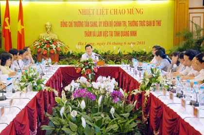 Thường trực Ban Bí thư Trương Tấn Sang thăm và làm việc tại Quảng Ninh - 1 Thường trực Ban Bí thư Trương Tấn Sang thăm và làm việc tại Quảng Ninh - 1