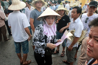 "Nóng hầm hập" vòng chung kết lễ hội chọi trâu Đồ Sơn - 14