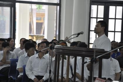 Xét xử vụ đào trộm than “động trời” tại Quảng Ninh - 1