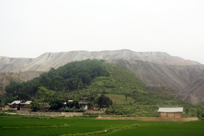 “Sạt bãi thải là do nhiều đơn vị buông lỏng quản lý kỹ thuật”