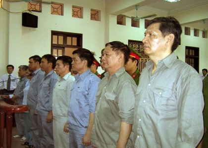 Y án 20 năm tù với nguyên Chủ tịch Vinashin - 1 Y án sơ thẩm đối với nguyên Chủ tịch Vinashin và đồng phạm