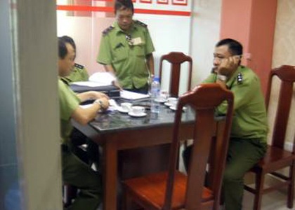 Nhà hàng lẩu nấm dùng gia vị không rõ nguồn gốc - 2 Các