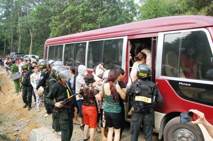 Nam sinh viên thu phế sới bạc bà bầu bị bắt giữ.