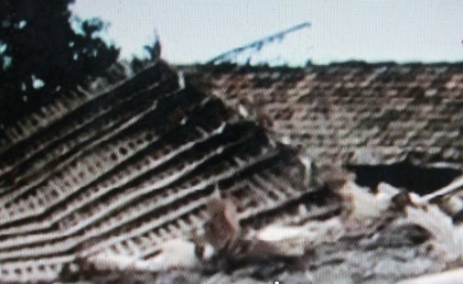 Gần 3.600 ngôi nhà bị tốc mái, hư hại và đổ sập sau trận mưa lốc tại Yên Bái.