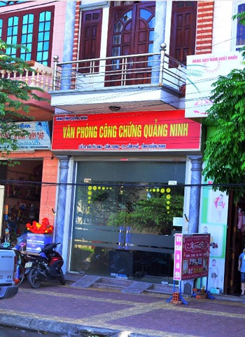 Giám đốc Sở Tư pháp tỉnh Quảng Ninh bị “sờ gáy” - 2 Văn phòng công chứng Quảng Ninh dù bị phát hiện có gian lận nhưng đến nay