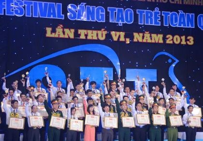 Vinh danh 45 sáng tạo khoa học trẻ toàn quốc - 1 Vinh danh 45 sáng tạo khoa học trẻ toàn quốc.