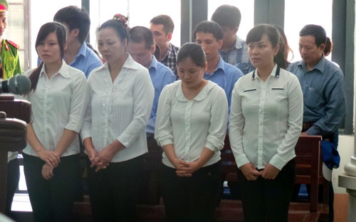 Xét xử vụ lừa đảo khách hàng bảo hiểm lớn nhất miền Bắc - 5 Đại diện Công ty Prudential cũng có mặt tham dự phiên xét xử