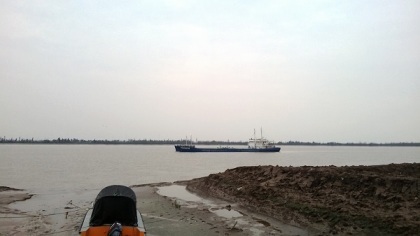 4 thuyền viên mất tích đã được ngư dân cứu sống - 1 Khu v