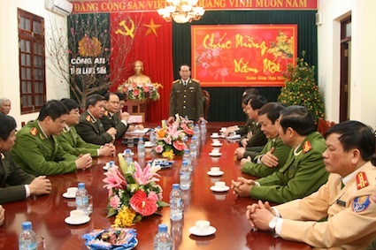 Bộ trưởng Công an chỉ đạo tập trung chống... pháo tặc