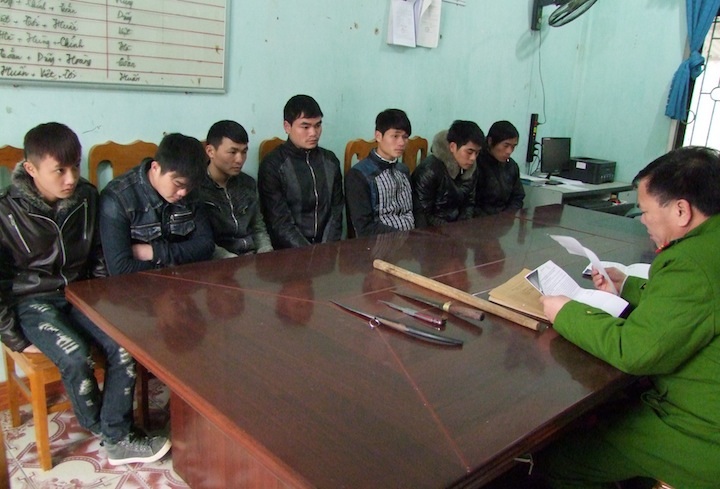 Nhóm đối tượng bị bắt giữ tại Cơ quan điều tra