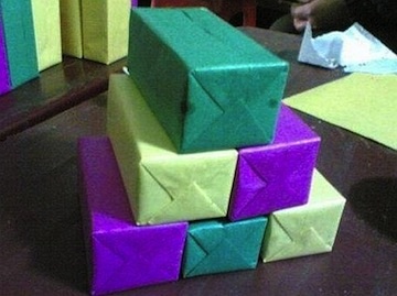 Bánh khảo người vùng cao ở Cao Bằng được gói bằng tay trông rất đẹp, rất vuông vắn