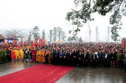 Lễ Chính hội Tây Thiên 2014 đã thu hút hàng vạn người dân, du khách tham dự.