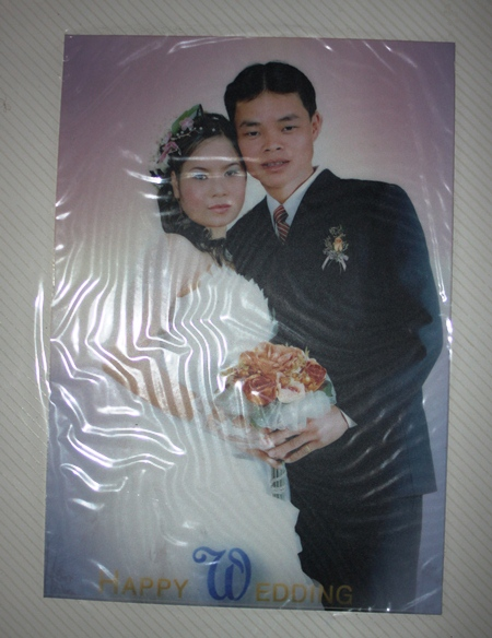 Chân dung kẻ “thảm sát” gia đình giữa đêm mưa - 2 Ảnh cưới của vợ chồng Thọ - Bền