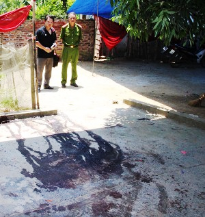 Hiện trường vụ án mạng nghiêm trọng